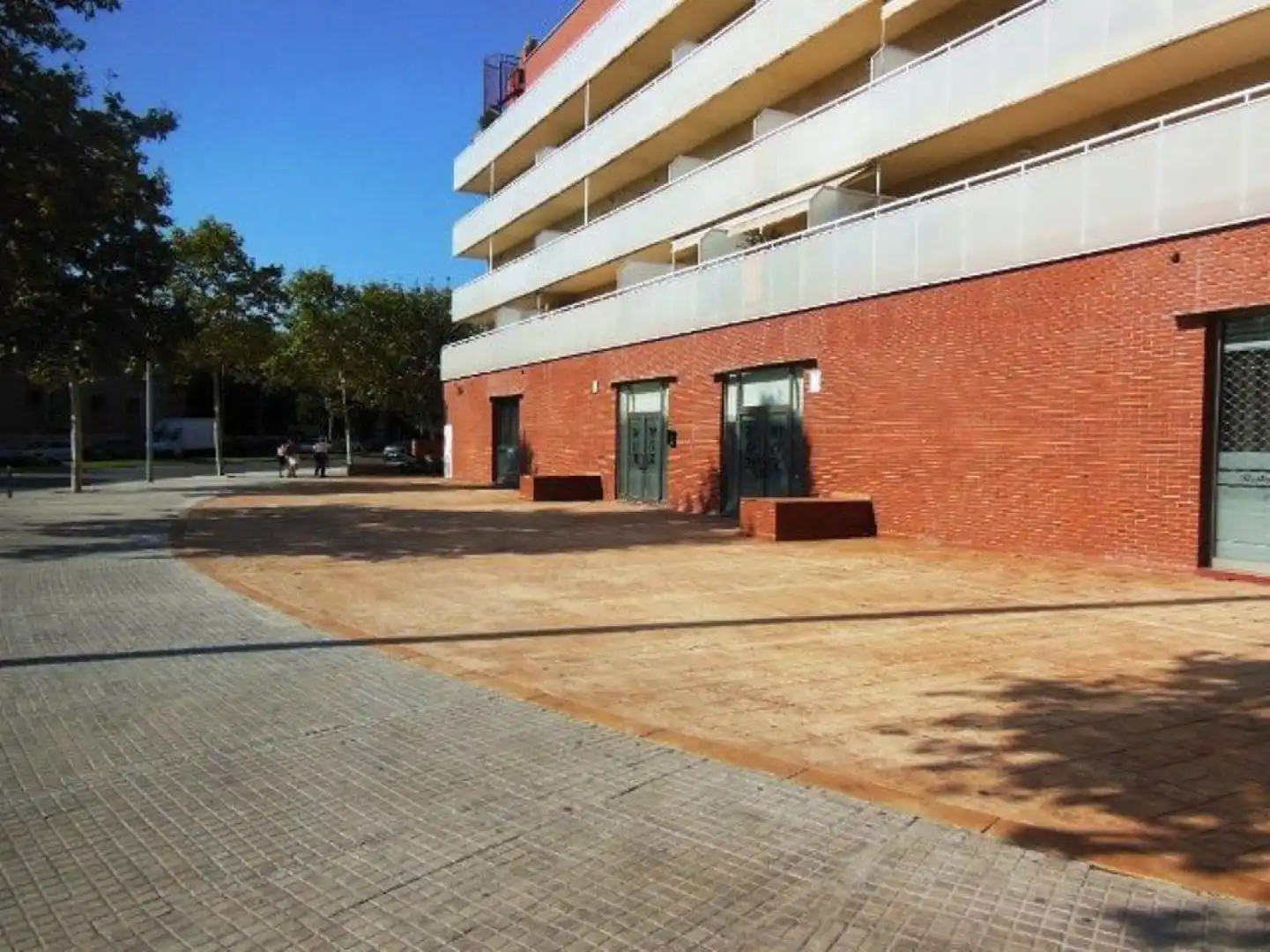 Local de alquiler en Reus - Avenida SALOU, Centre
