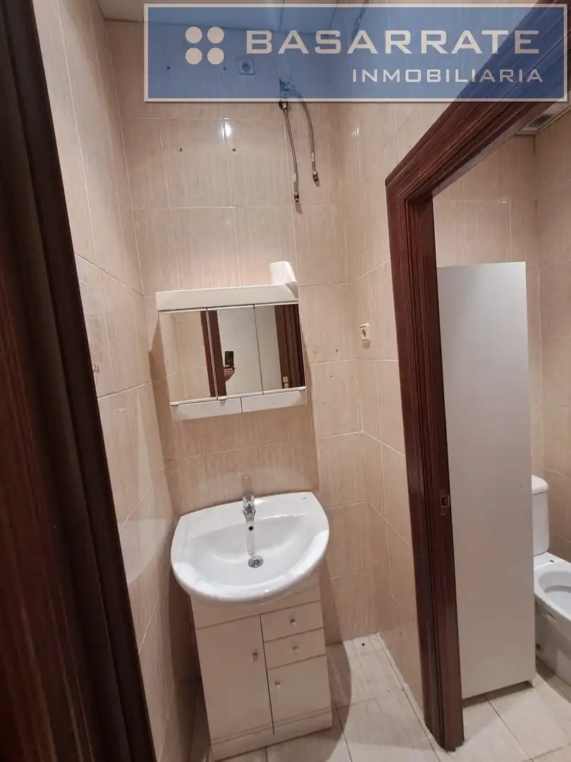 Oficina con ascensor en venta en Uribarri, imagen 8