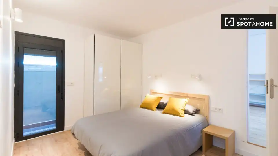 Habitación de Piso de alquiler en Barcelona con Aire acondicionado, Calefacción y Amueblado