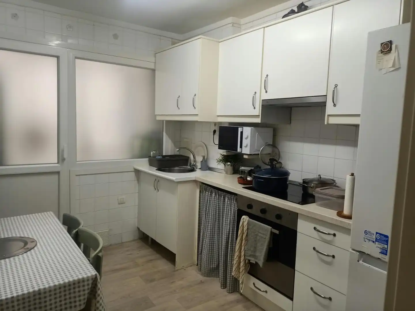 Kitchen of Flat for sale in Gijón   with Heating, Parquet flooring and Furnished