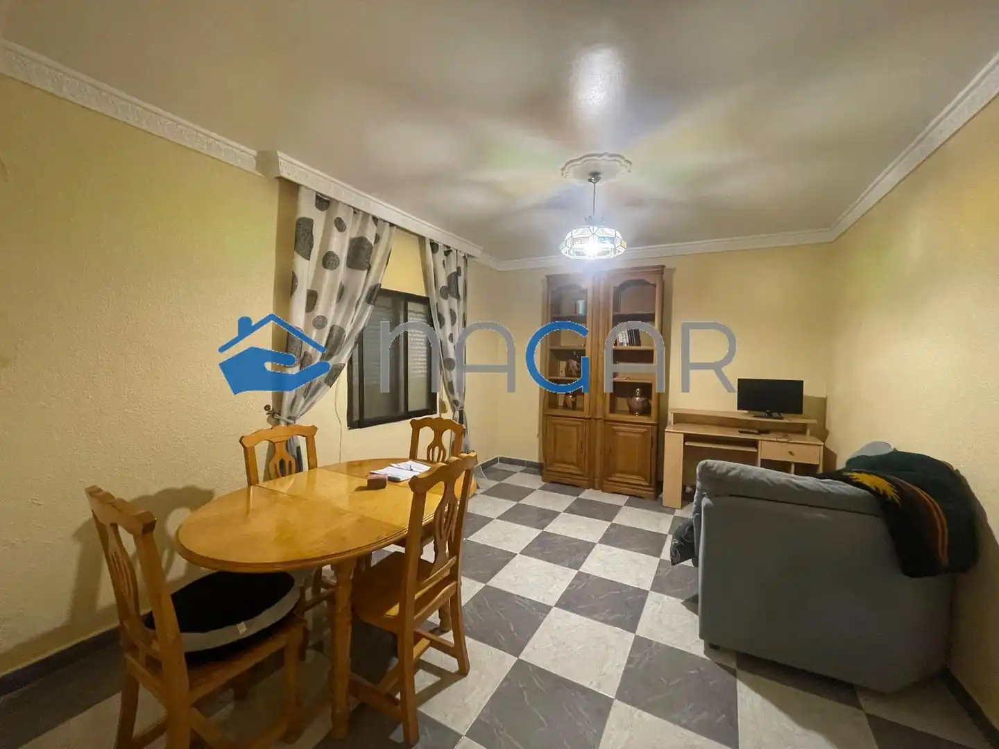 Country house zum Verkauf in La Línea de la Concepción mit Privatgarten, Schwimmbad und Möbliert