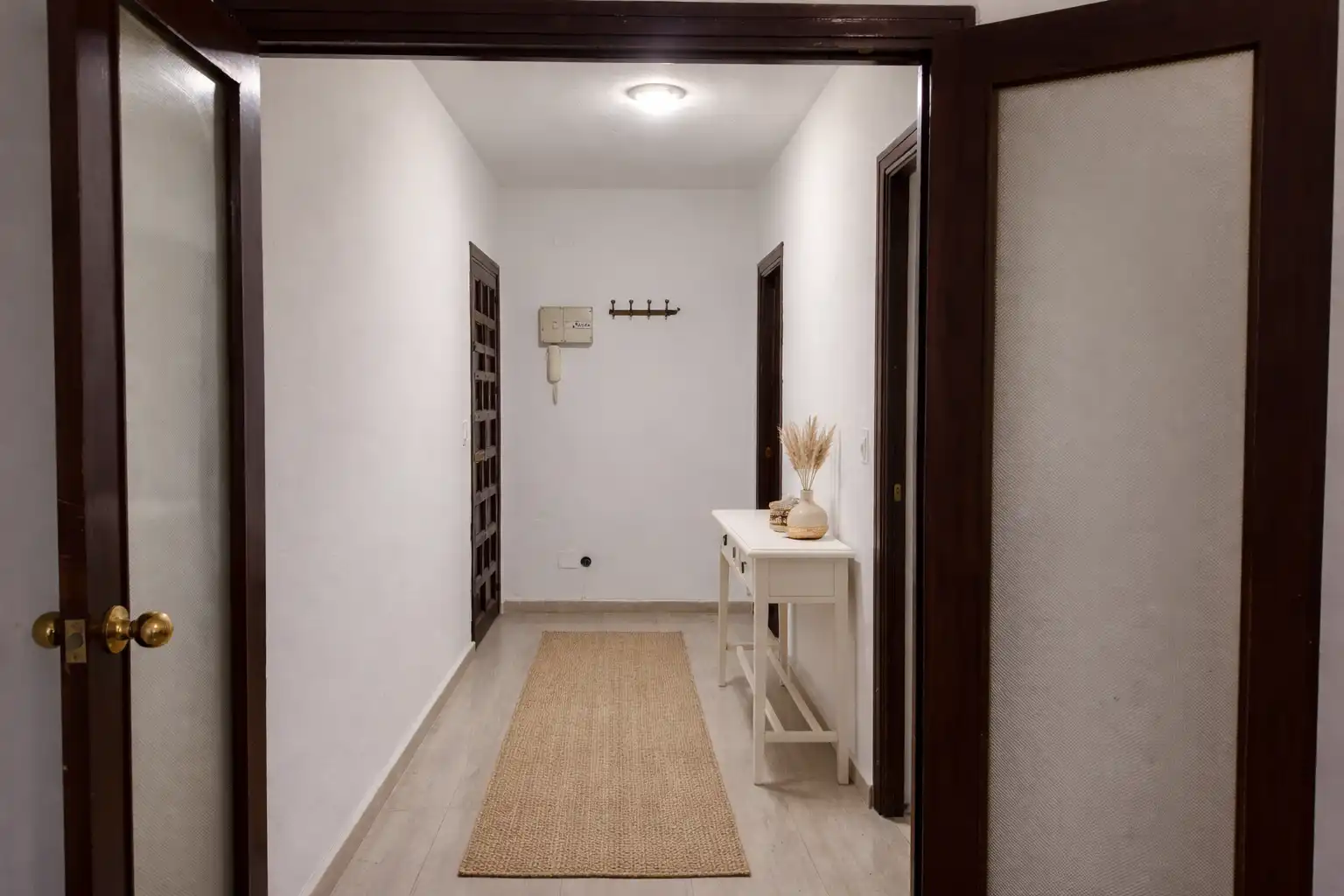 Wohnungen zum Verkauf in Marbella mit Klimaanlage, Terrasse und Möbliert