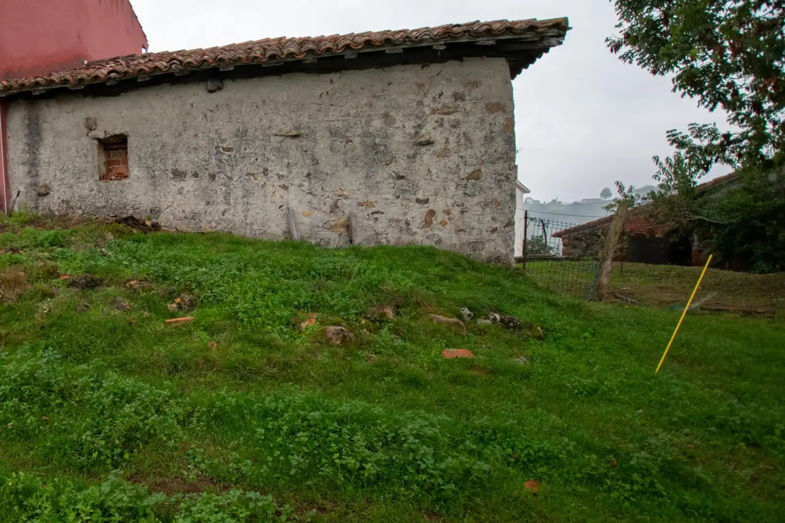 Vista exterior de Casa adosada en venta en Cabranes