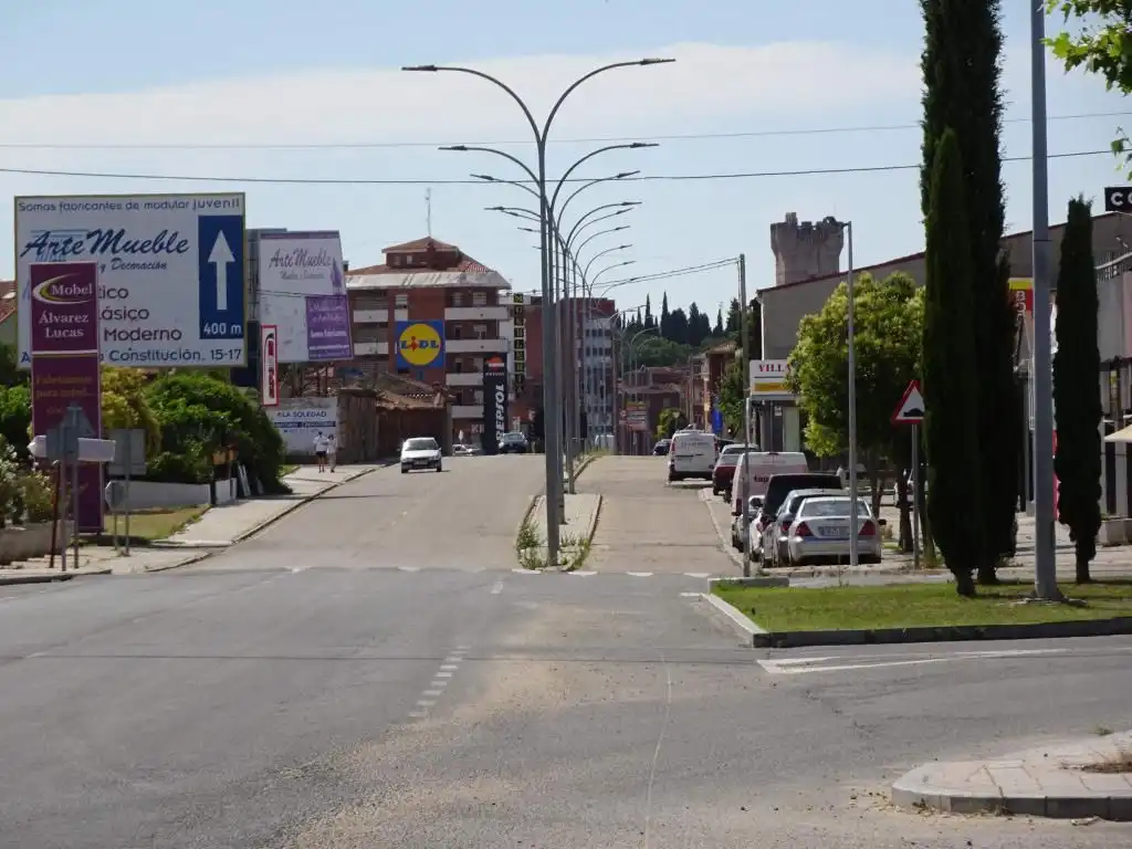 Vista exterior de Terreny industrial en venda en Medina del Campo