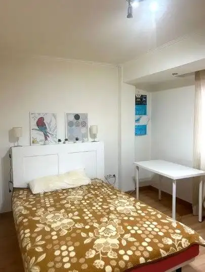 Habitación de Piso en venta en Zaragoza con Amueblado y Balcón