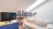 Bedroom of Flat for sale in  Madrid Capital  with Heating and Terrace