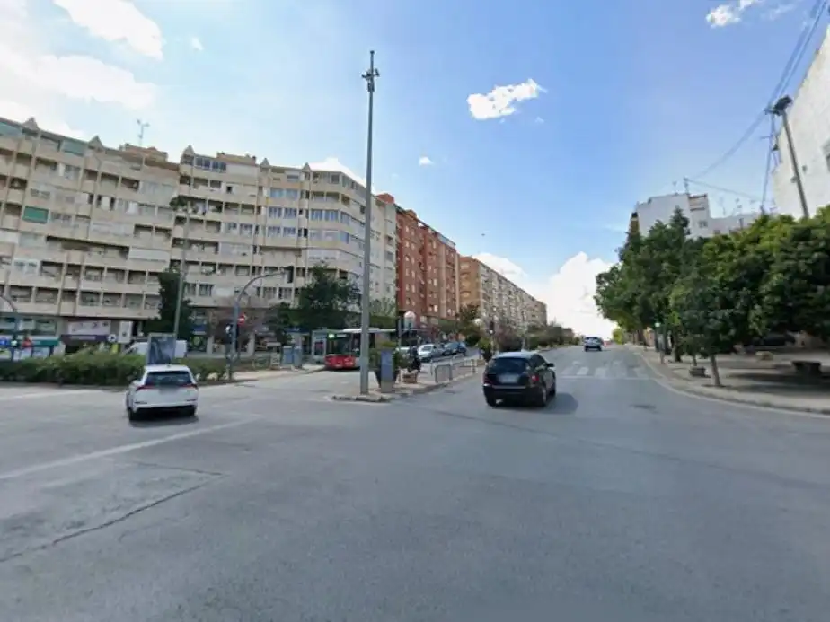 Pis amb ascensor en venda a Avenida Novelda, imagen 3