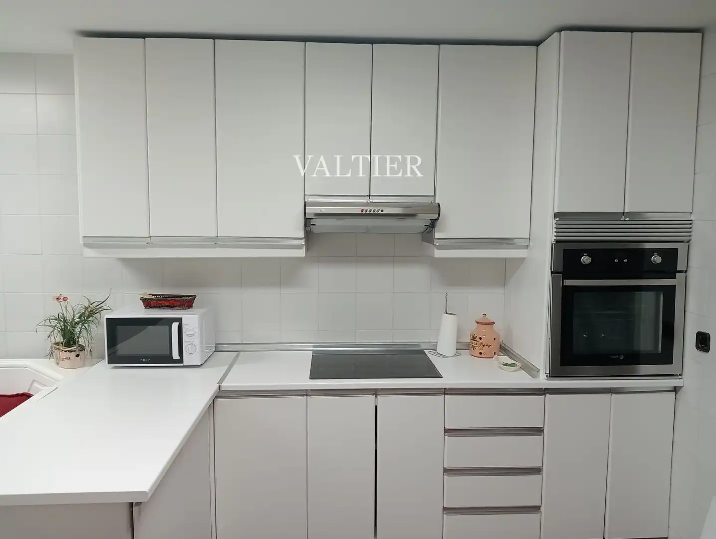 Cocina de Piso de alquiler en Madrid con Aire acondicionado, Terraza y Amueblado