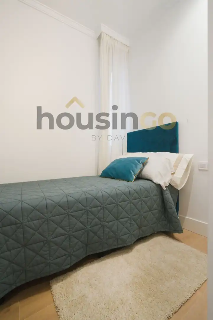 Habitación de Piso en venta en Madrid con Aire acondicionado, Calefacción y Terraza