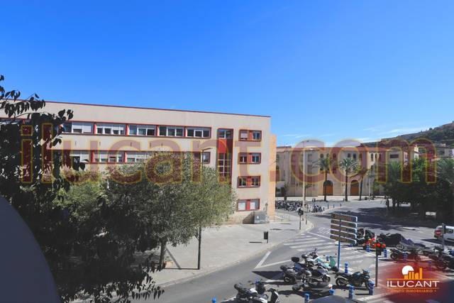 Piso en Venta en Campoamor