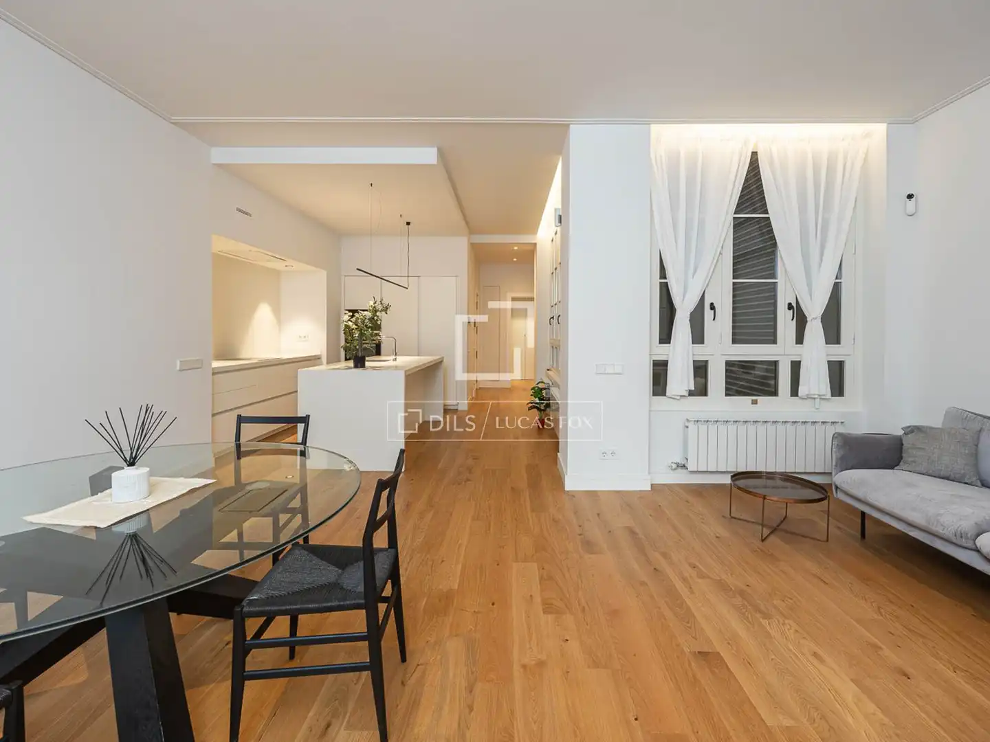 Sala de estar de Piso de alquiler en Girona con Aire acondicionado, Calefacción y Parquet