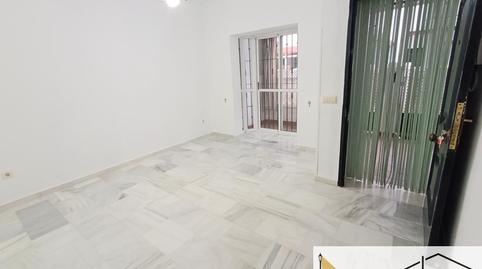 Foto 4 de Casa adosada en venta en Canario, Estación de Autobuses, Cádiz