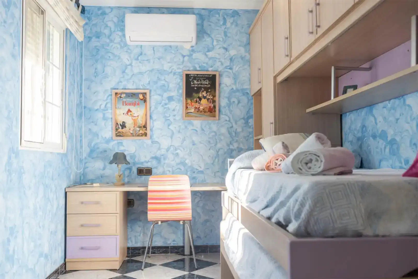 Bedroom of Houses for sale in Ítrabo  with Air Conditioner, Private garden and Swimming Pool
