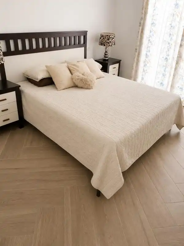 Habitación de Casa adosada en venta en Alhaurín El Grande con Aire acondicionado, Calefacción y Jardín privado