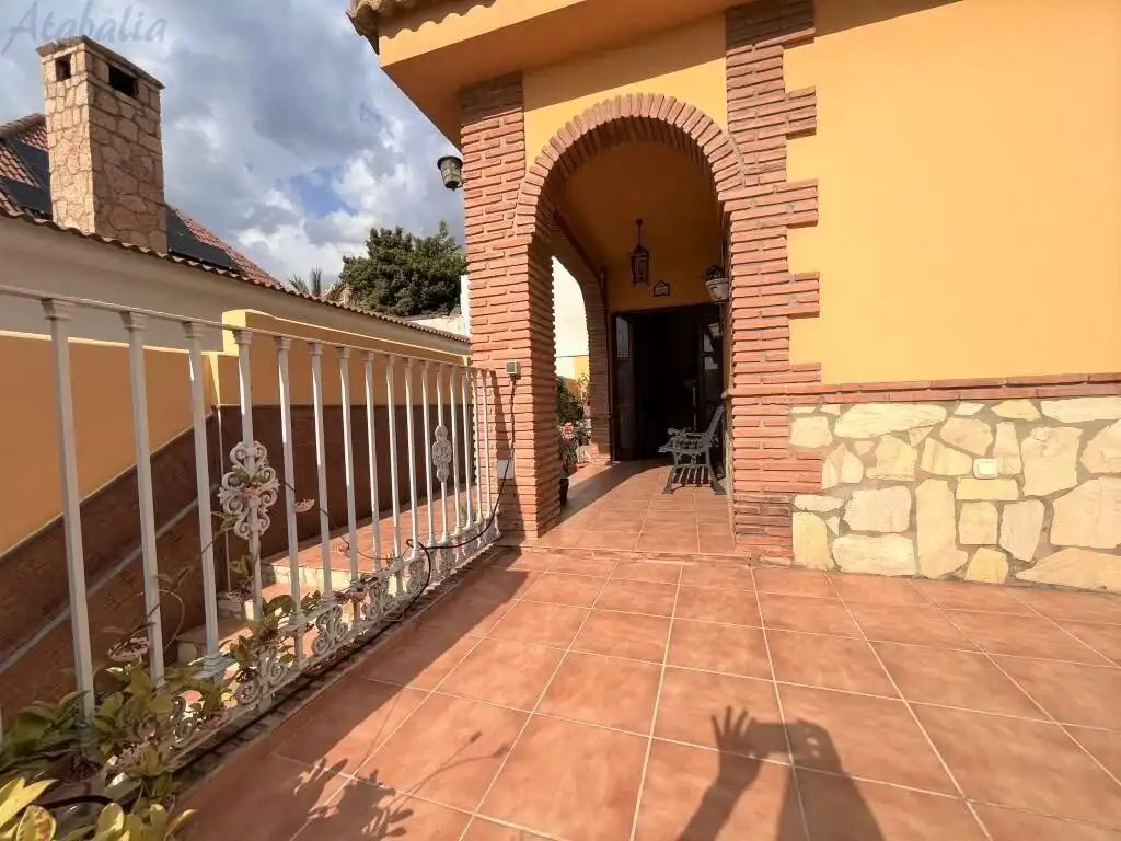 Vista exterior de Casa o chalet en venta en Málaga con Aire acondicionado, Calefacción y Jardín privado