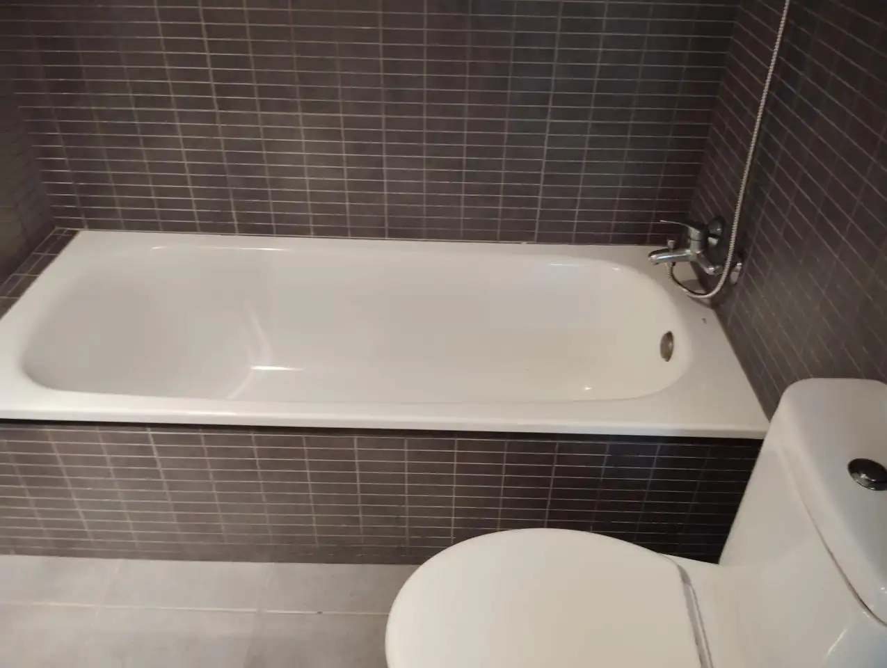 Bathroom of Flat for sale in Manresa  with Terrace and Furnished