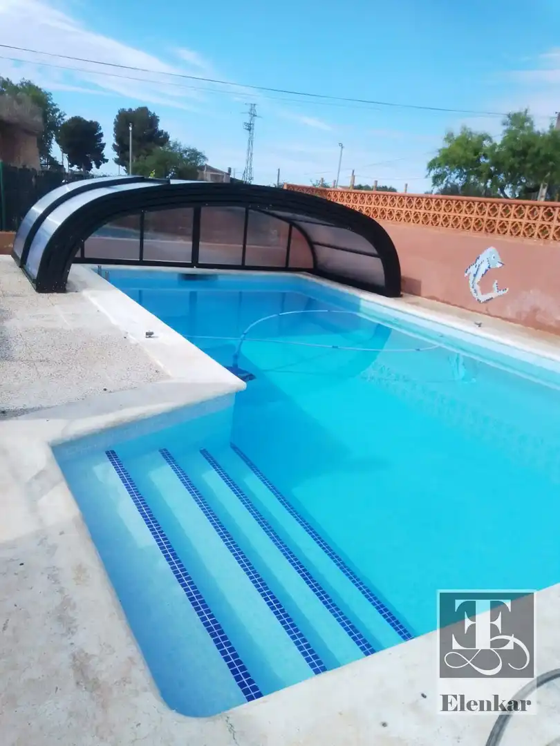 Piscina de Casa o xalet en venda en Castellví de la Marca amb Aire condicionat, Calefacció i Jardí privat
