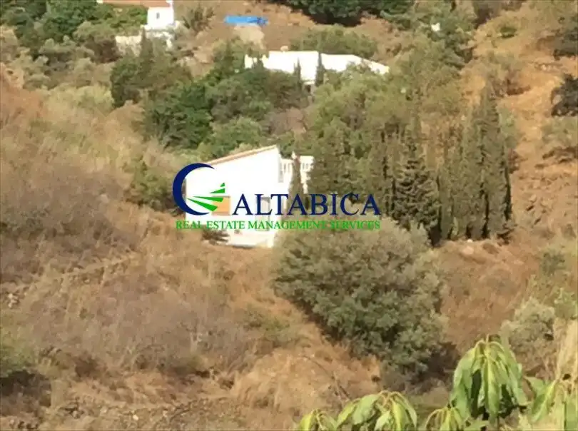 Houses for sale in Frigiliana