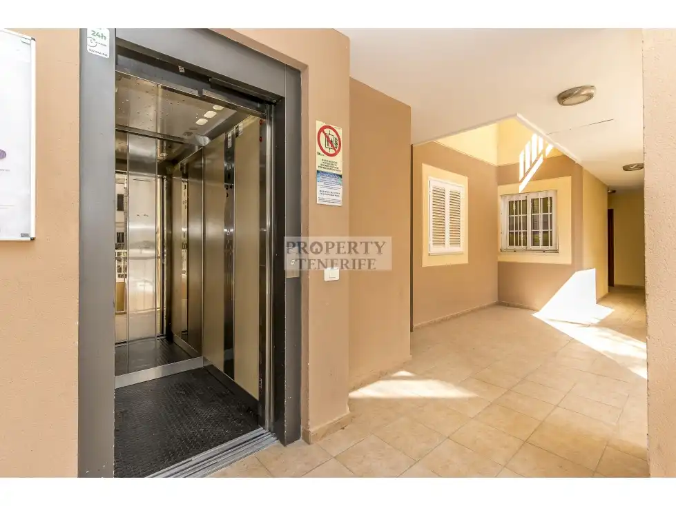 Wohnung zum Verkauf in Arona mit Terrasse und Schwimmbad