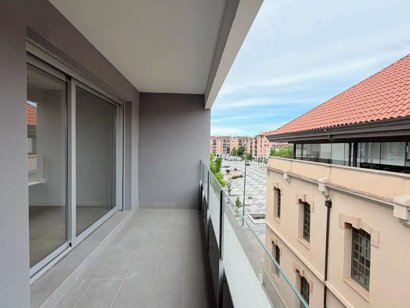 Terraza de Piso de alquiler en Igualada con Aire acondicionado, Calefacción y Parquet