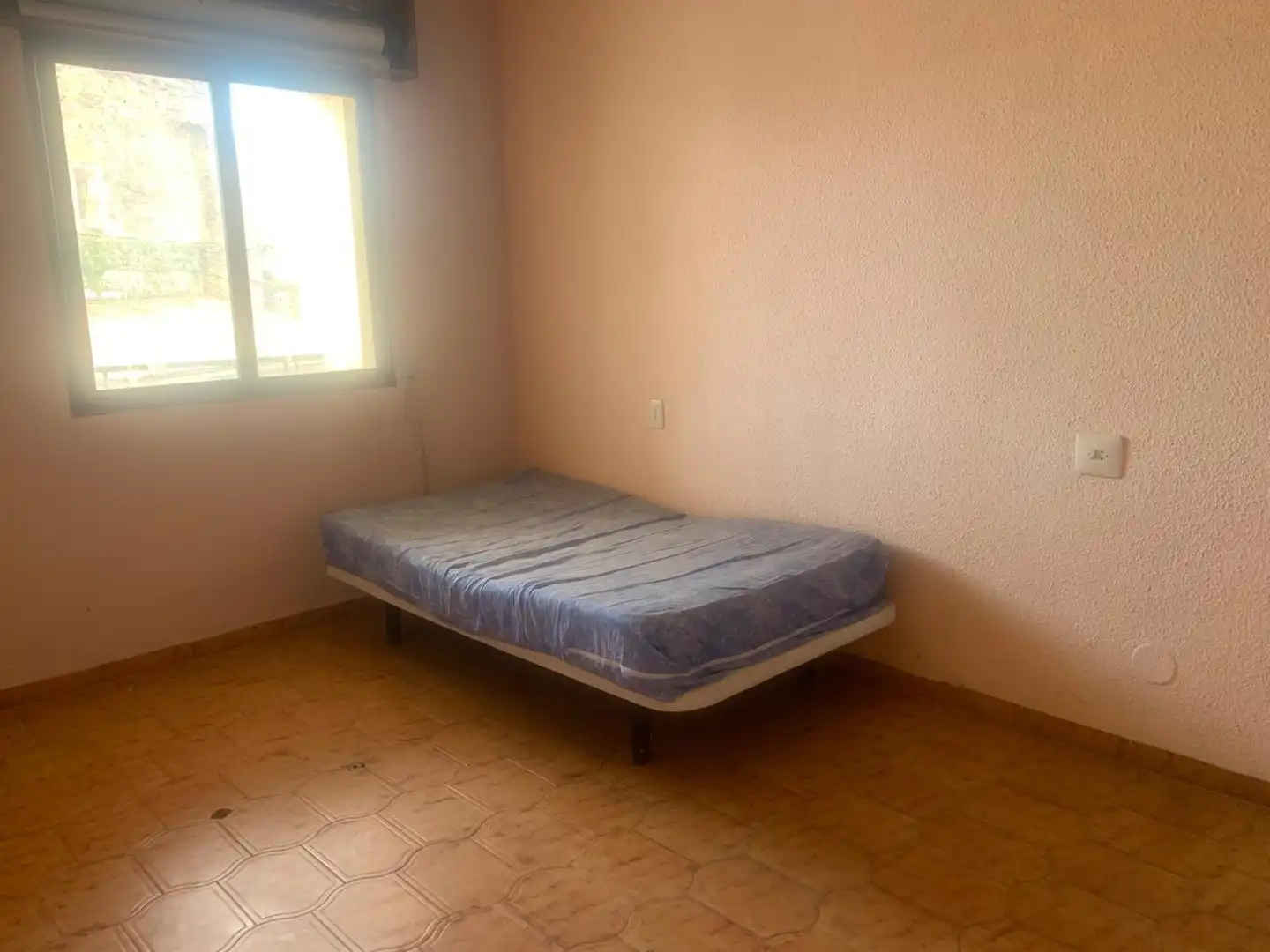 Dormitori de Local en venda en Riolobos