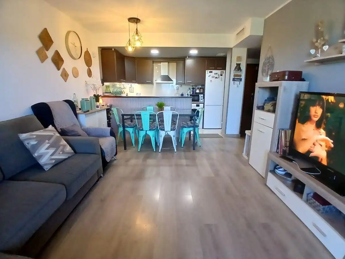 Cuina de Apartament en venda en Sant Jaume d'Enveja amb Moblat, Balcó i Piscina comunitària
