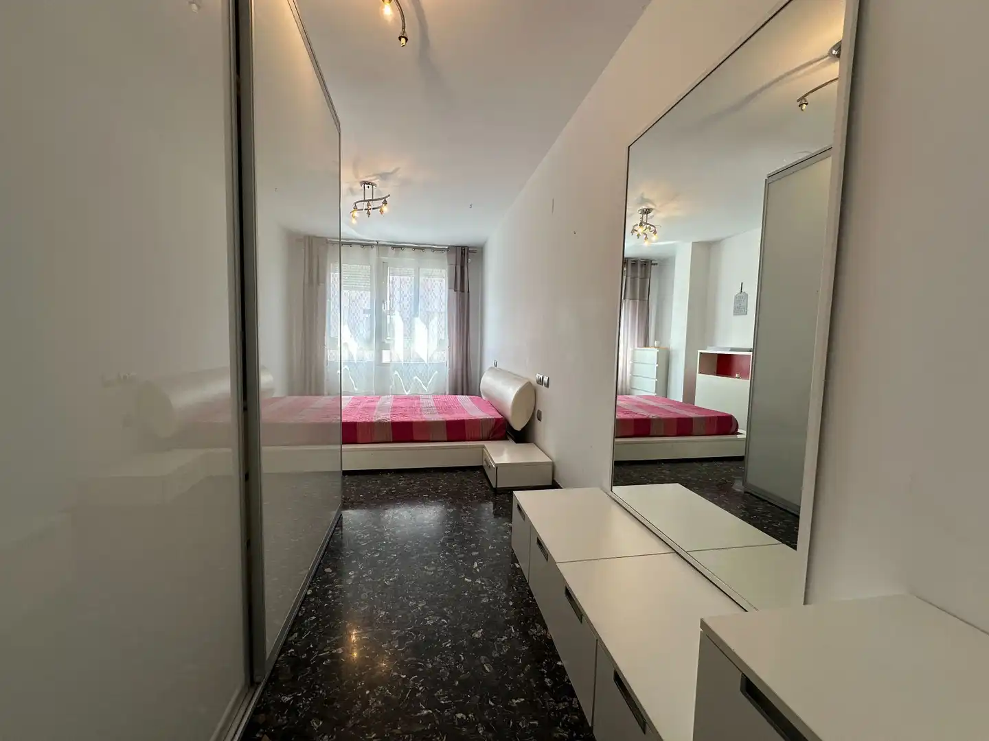 Habitación de Piso en venta en Ontinyent con Calefacción y Trastero
