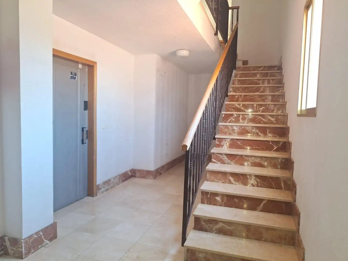 Flat with terrace to rent in Calle Calle Mirasierra, imagen 23