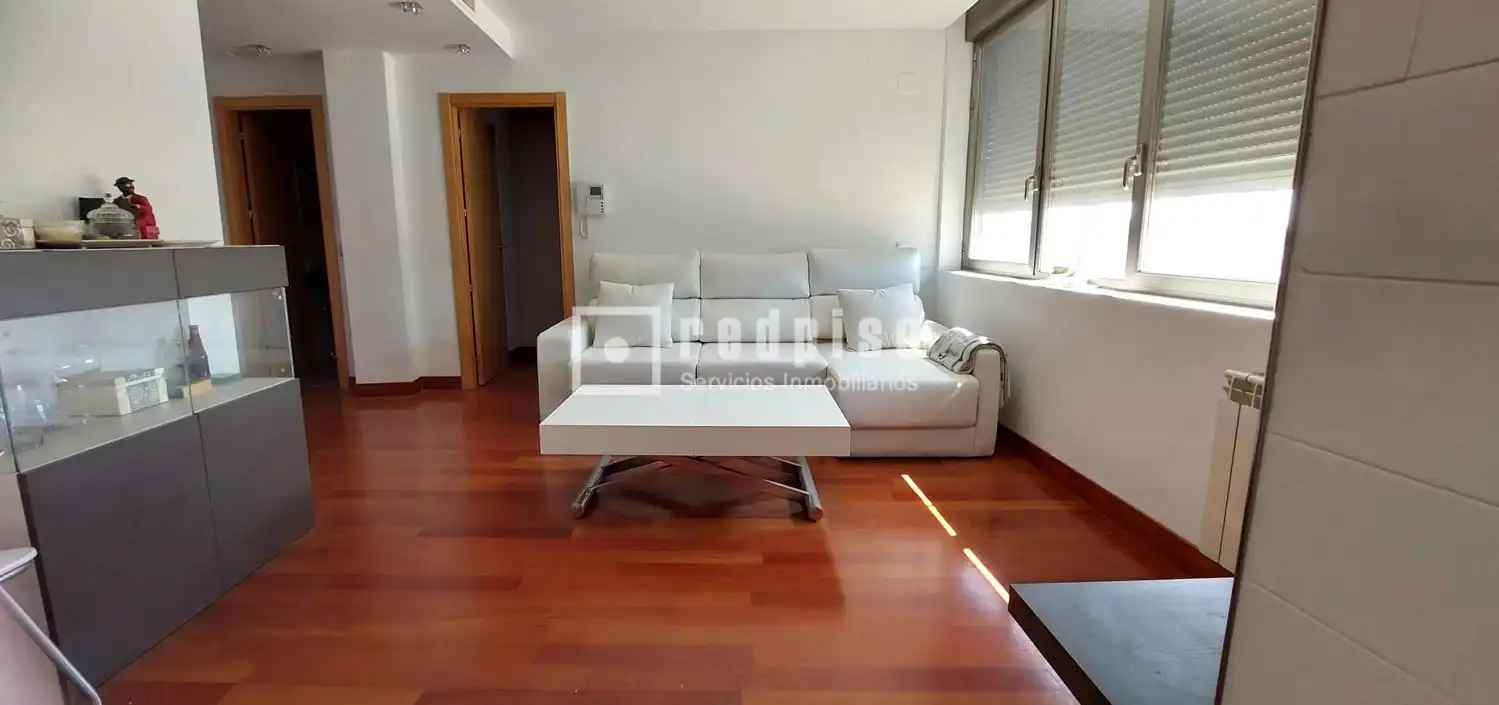 Vista exterior de Piso en venta en Talavera de la Reina con Aire acondicionado, Calefacción y Jardín privado