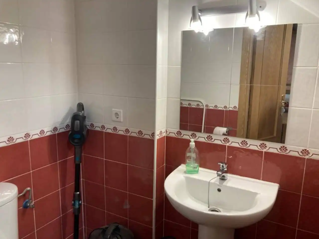 Baño de Casa adosada en venta en Arroyo de la Encomienda con Aire acondicionado, Calefacción y Jardín privado