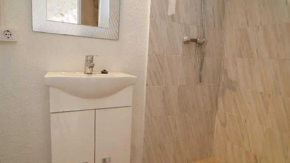 Baño de Finca rústica en venta en Pollença con Calefacción, Jardín privado y Terraza