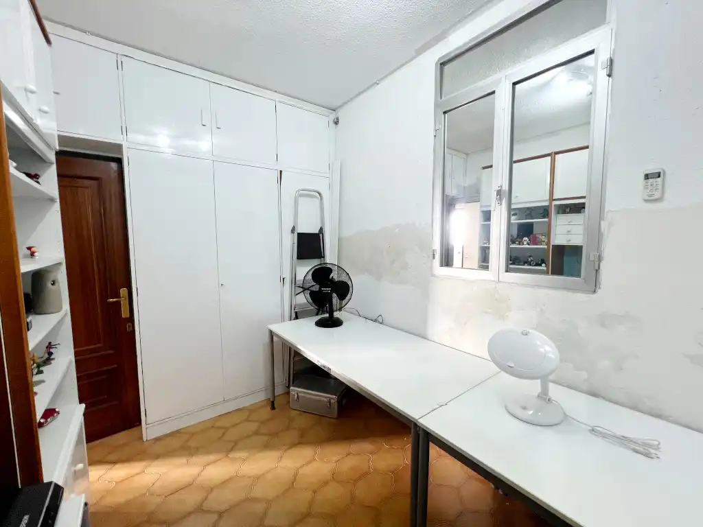 Schlafzimmer von Wohnung zum Verkauf in Madrid mit Klimaanlage, Heizung und Privatgarten