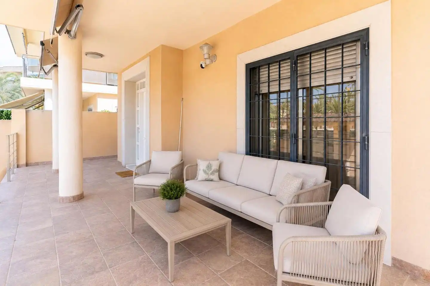 Terraza de Casa o chalet en venta en Elche / Elx con Aire acondicionado, Jardín privado y Parquet