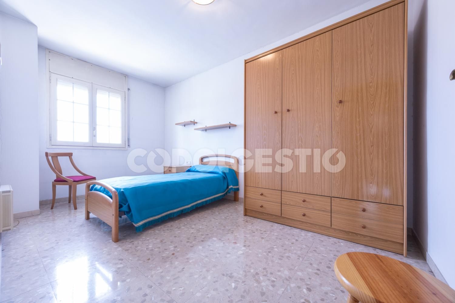 Bedroom of Flat for sale in Torelló