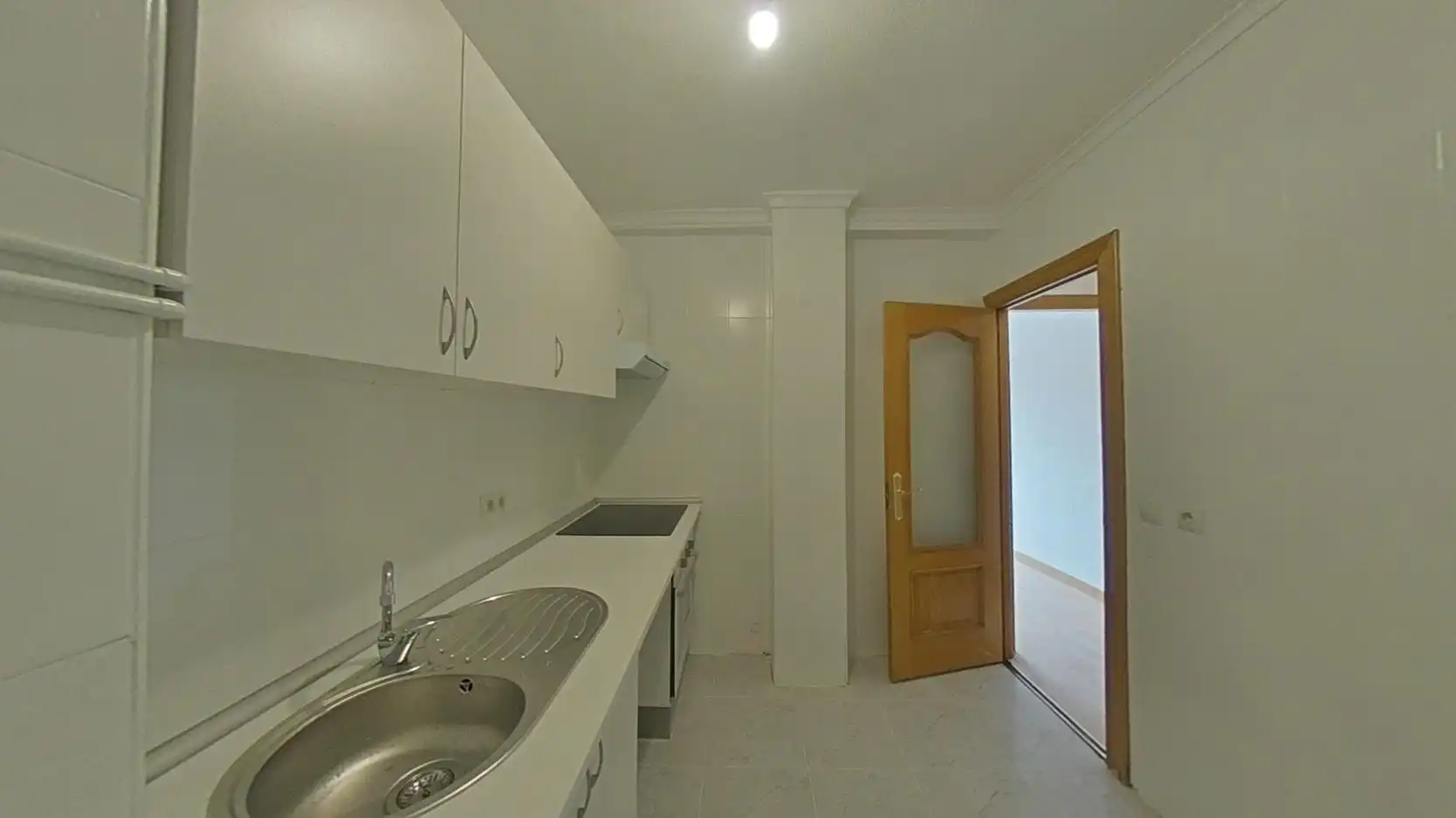 Flat for sale in C/ Sierra de Gredos , Zona Centro Joven