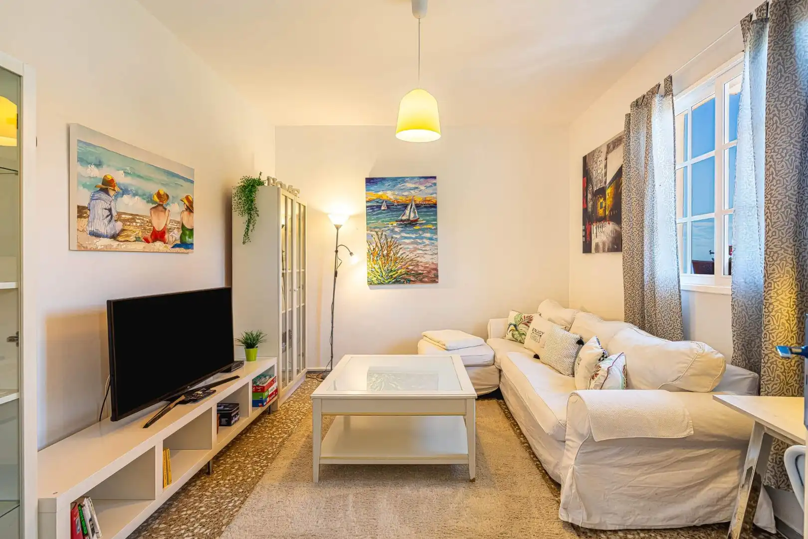 Sala de estar de Casa o chalet en venta en San Juan de la Rambla con Terraza, Trastero y Amueblado