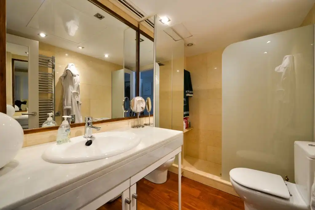 Apartamento con piscina en venta en Marina Botafoc - Platja de Talamanca, imagen 10