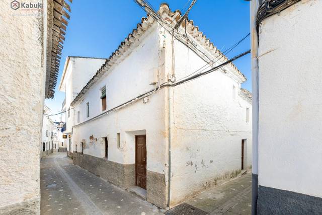 Casa-chalet en Venta en Huétor de Santillán