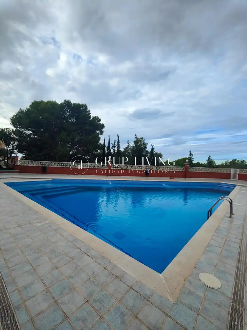 Pis amb piscina en venda a Vallpineda - Rocamar, imagen 23