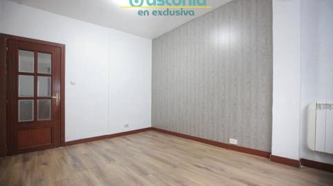 Foto 5 von Wohnung zum Verkauf in Aperribai Auzoa, Galdakao, Bizkaia