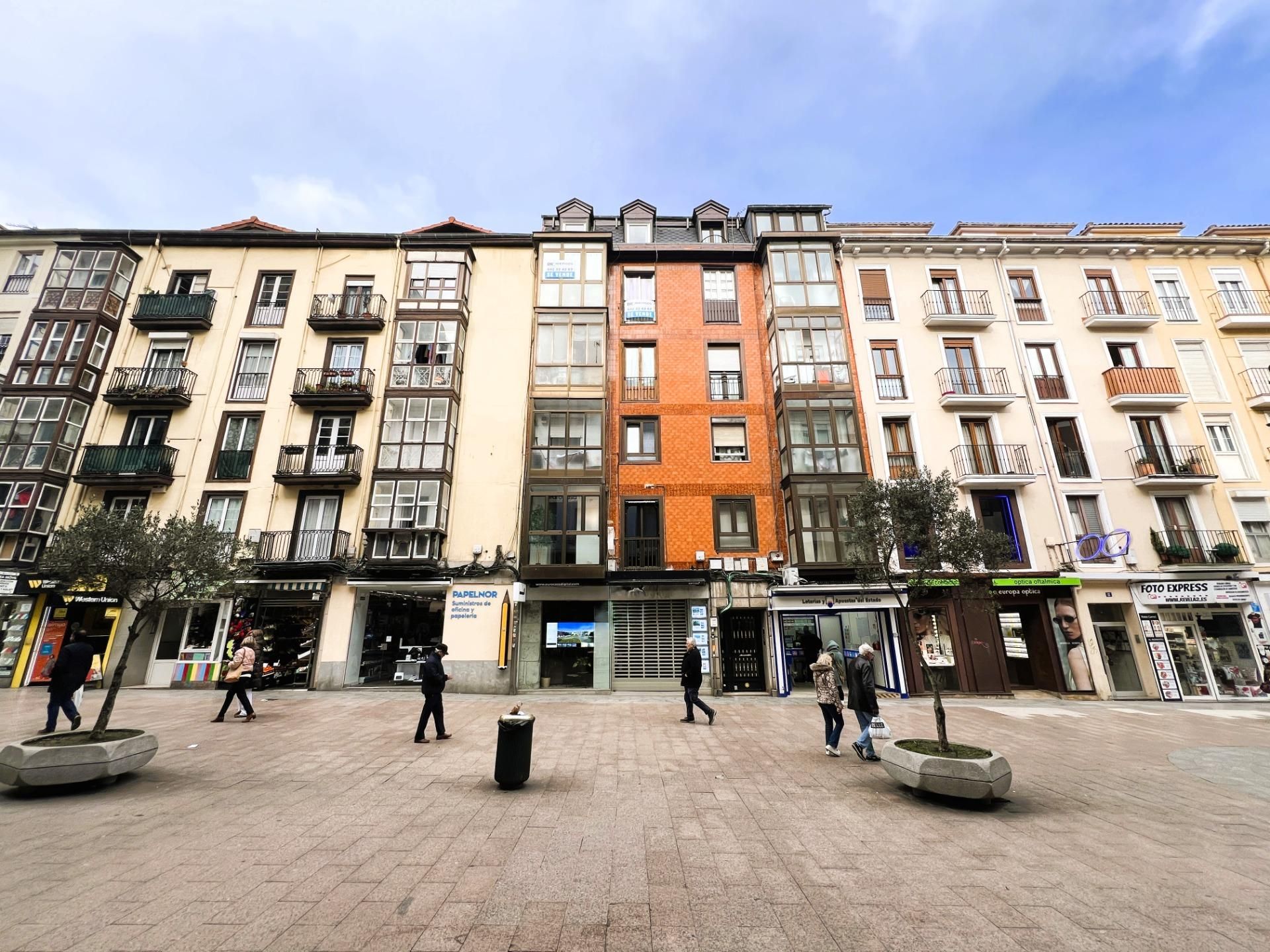 Piso en venta en Calle BURGOS, Numancia - San Fernando