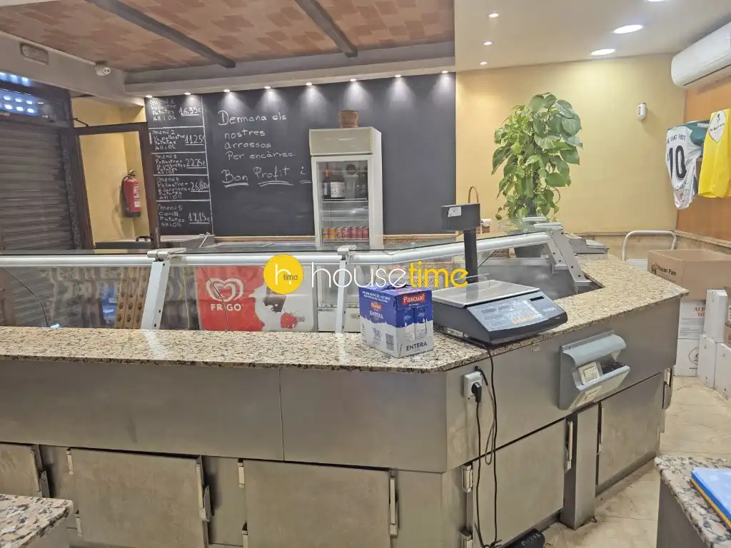 Local comercial en traspàs a Sant Fost de Campsentelles, imagen 8