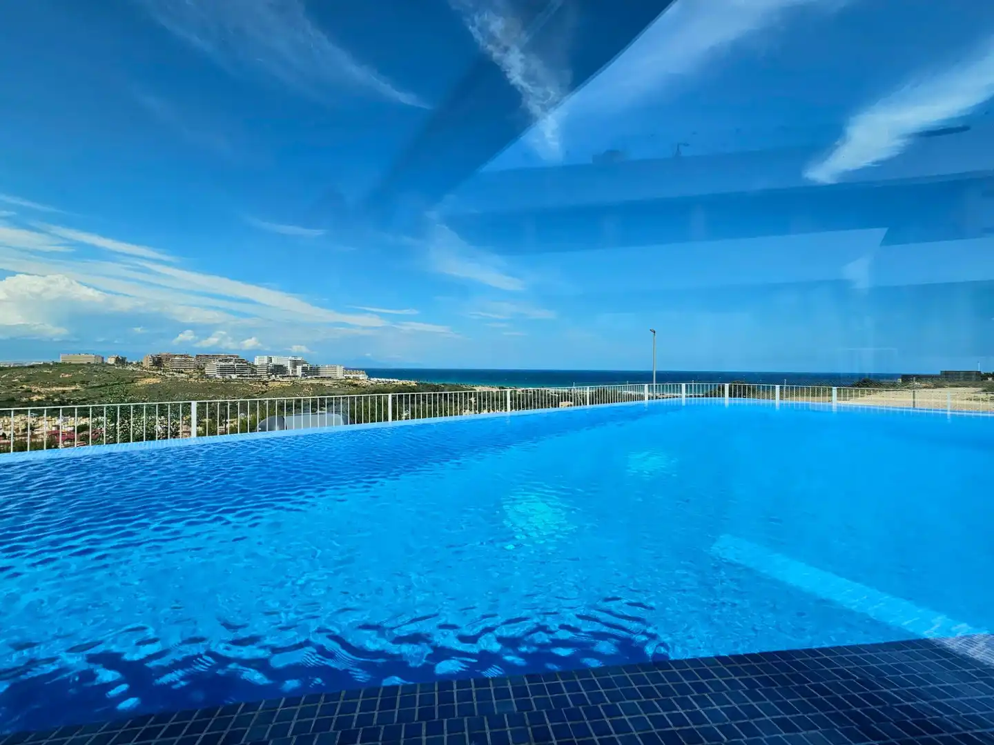 Piscina de Apartament en venda en Santa Pola