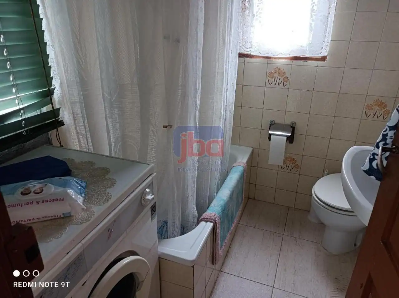 Baño de Casa o chalet en venta en Amoeiro con Calefacción, Jardín privado y Terraza