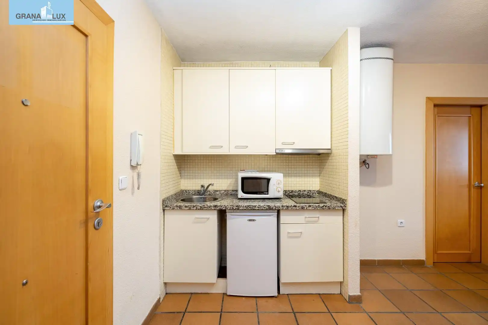 Kitchen of Flat for sale in Sierra Nevada  with Heating and Storage room