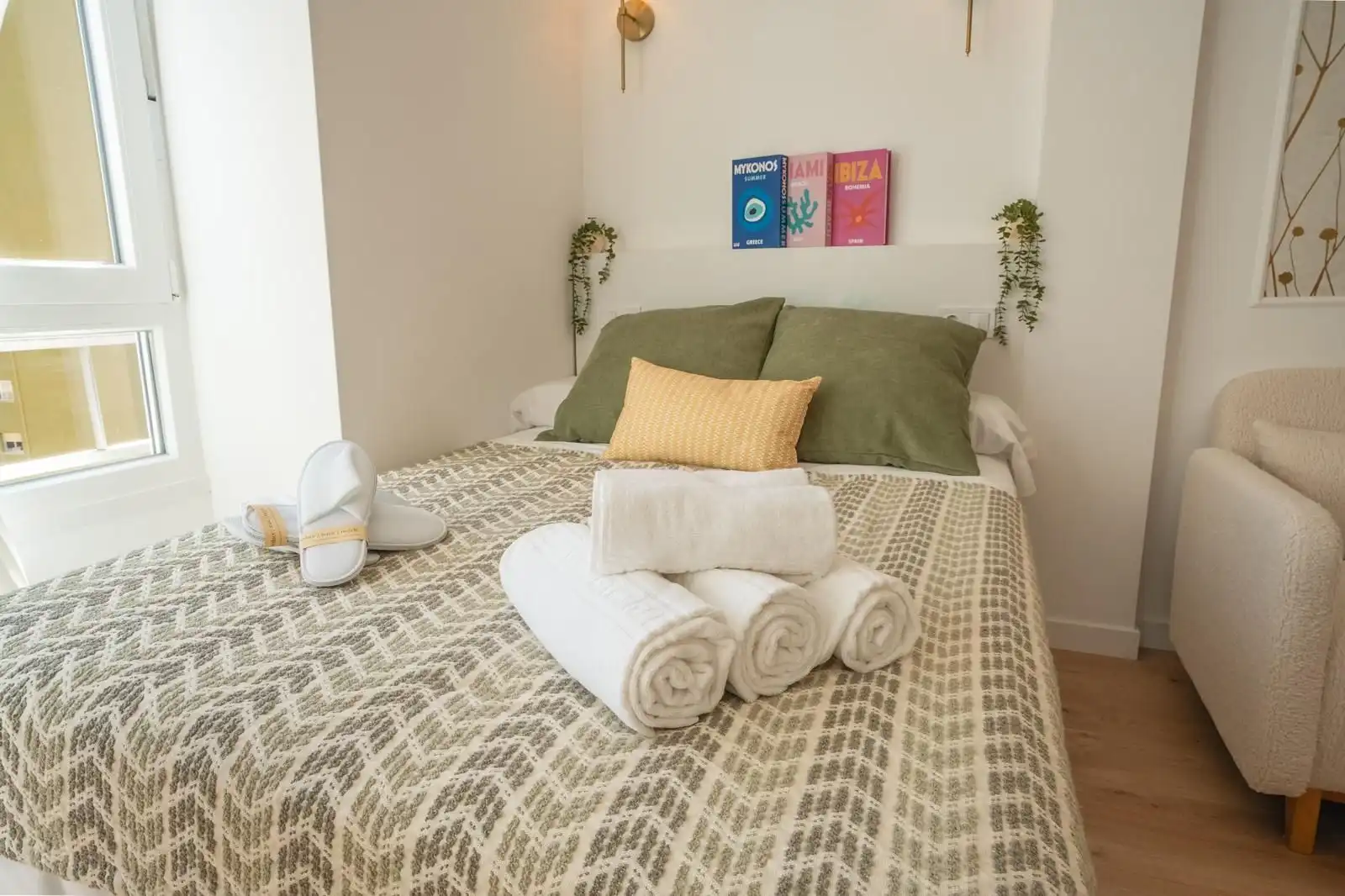 Schlafzimmer von Wohnung zur Miete in Torremolinos mit Klimaanlage, Terrasse und Möbliert