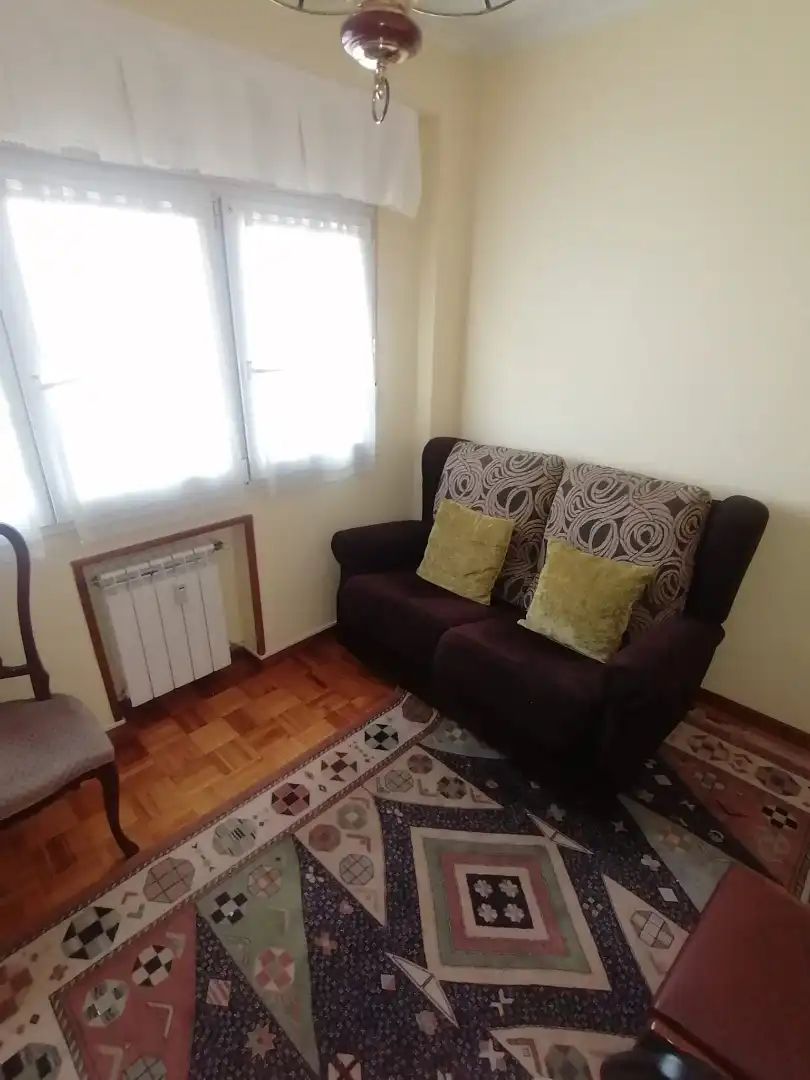 Living room of Flat for rent in Gijón   with Heating, Parquet flooring and Furnished
