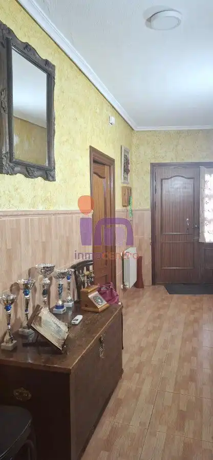 House for sale in Valdepeñas, imagen 2