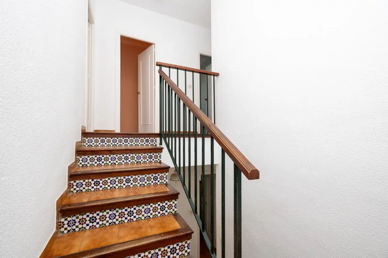 Casa adosada en venta en Ogíjares con Aire acondicionado, Calefacción y Jardín privado
