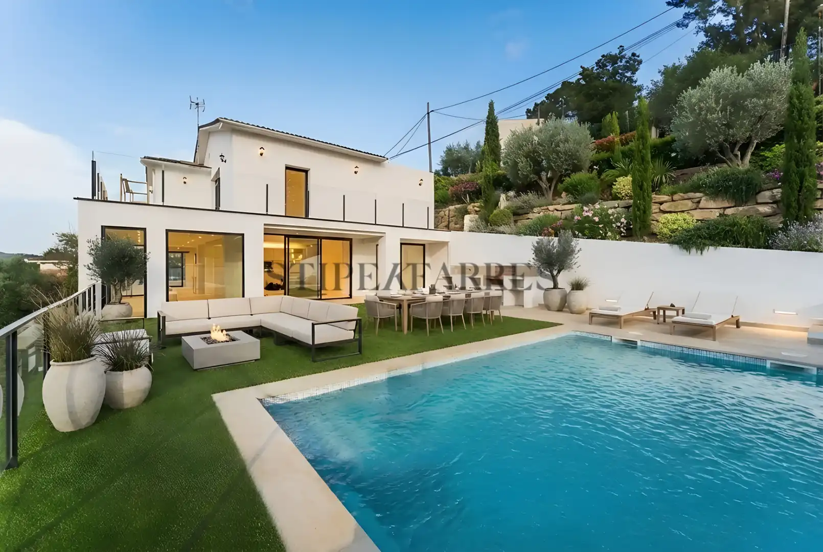 Vista exterior de Casa o xalet en venda en Sant Andreu de Llavaneres amb Aire condicionat, Calefacció i Jardí privat